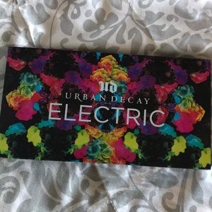 Urban Decay Electric Palette